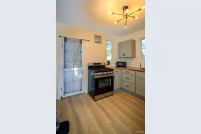 715 Erskine Avenue, Saint Louis, MO 63125 - Photo 11