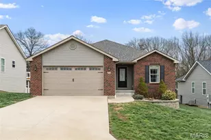 518 Crestfall Dr, Washington, MO 63090 - Photo 1