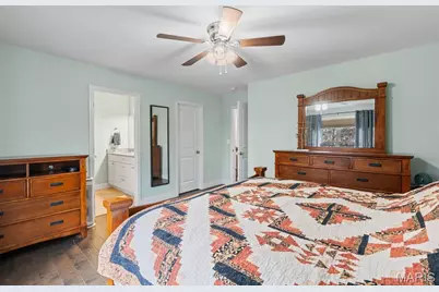 518 Crestfall Drive, Washington, MO 63090 - Photo 13