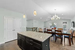 518 Crestfall Dr, Washington, MO 63090 - Photo 3