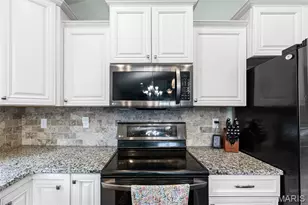 518 Crestfall Dr, Washington, MO 63090 - Photo 7