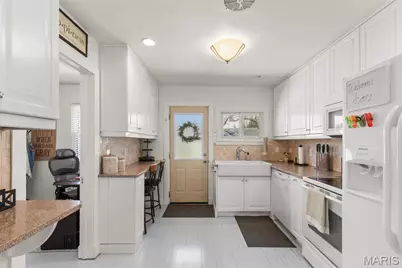 11945 Lillian Avenue, Des Peres, MO 63131 - Photo 7