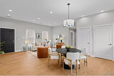 46 Carriage Lane, Saint Louis, MO 63108 - Photo 7