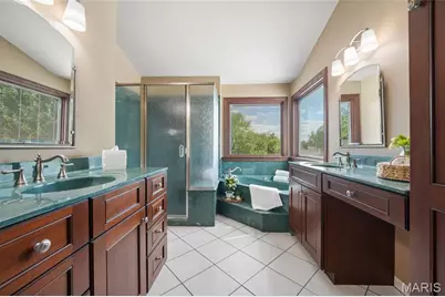 5725 Biddeford Drive, Saint Louis, MO 63128 - Photo 23