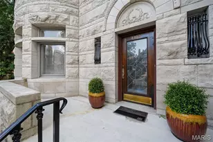 4410 Westminster Pl, Saint Louis, MO 63108 - Photo 5