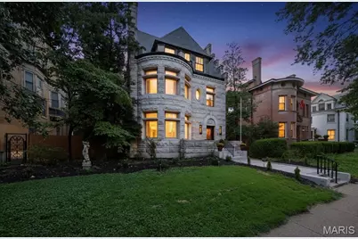 4410 Westminster Place, Saint Louis, MO 63108 - Photo 3