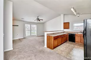 3424 Capri Way, Saint Peters, MO 63304 - Photo 9