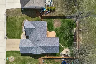 235 Hunters Chase St, Winfield, MO 63389 - Photo 3