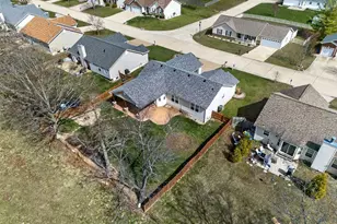 235 Hunters Chase St, Winfield, MO 63389 - Photo 77