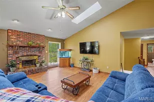 2489 Stonegate Dr, Festus, MO 63028 - Photo 9