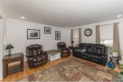 4337 Varano Drive, Florissant, MO 63033 - Photo 7