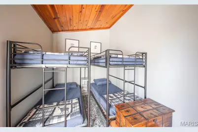 1946 Lakeshore Drive, Cuba, MO 65453 - Photo 9