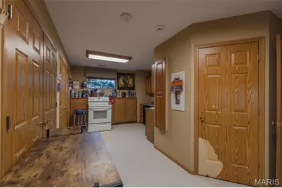 905 Mansion Road, Winfield, MO 63389 - Photo 13