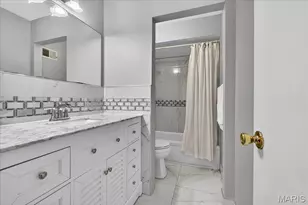 6 Nassau Cir, Creve Coeur, MO 63146 - Photo 21