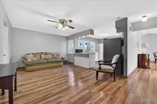 6 Nassau Cir, Creve Coeur, MO 63146 - Photo 5