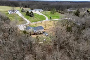 2725 Fantasy Ln, Villa Ridge, MO 63089 - Photo 37