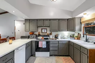 2725 Fantasy Ln, Villa Ridge, MO 63089 - Photo 11