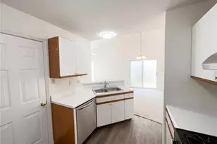 2659 Liberty Gardens Dr, Florissant, MO 63031 - Photo 7