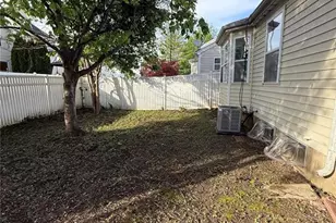 2659 Liberty Gardens Dr, Florissant, MO 63031 - Photo 23