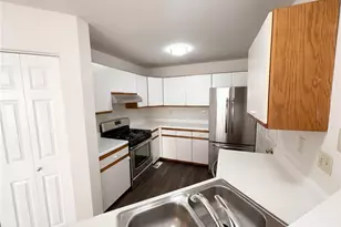 2659 Liberty Gardens Dr, Florissant, MO 63031 - Photo 5