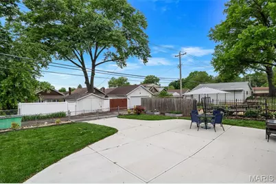 3854 Loughborough Avenue, Saint Louis, MO 63116 - Photo 35