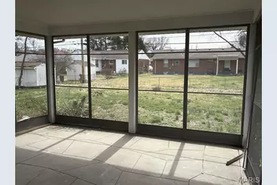 9220 Shadydale Drive, Jennings, MO 63136 - Photo 3