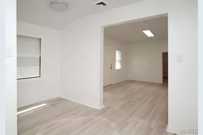 2619 Michigan Avenue, Saint Louis, MO 63118 - Photo 13