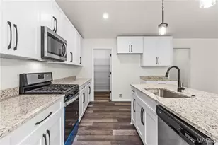 41 Millwell Dr, Maryland Heights, MO 63043 - Photo 11