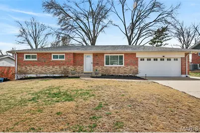 9840 Lakeford Lane, Saint Louis, MO 63123 - Photo 1