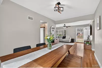 9840 Lakeford Lane, Saint Louis, MO 63123 - Photo 9