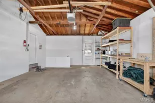 9840 Lakeford Ln, Saint Louis, MO 63123 - Photo 29