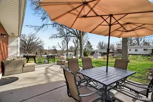 9840 Lakeford Ln, Saint Louis, MO 63123 - Photo 31