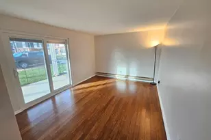 1672 Herault Pl, Saint Louis, MO 63125 - Photo 3