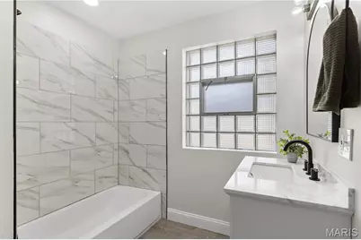 223 N Dellwood Road, Dellwood, MO 63135 - Photo 17