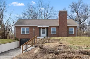 223 N Dellwood Rd, Dellwood, MO 63135 - Photo 1