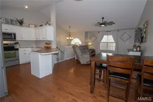 22935 Revelation Rd, Waynesville, MO 65583 - Photo 7