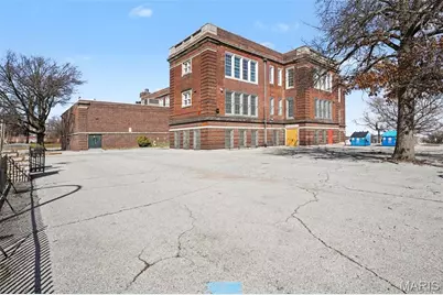 3821 N 11th Street, Saint Louis, MO 63107 - Photo 15