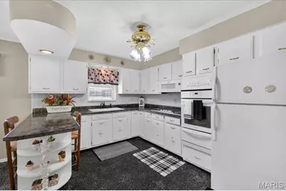 1125 Hawkstone Lane, Saint Louis, MO 63125 - Photo 15