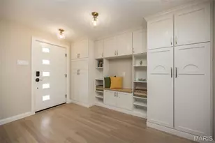 4107 Hummingbird Ct, Saint Louis, MO 63123 - Photo 3