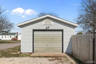 301 E Maple St, Wentzville, MO 63385 - Photo 47