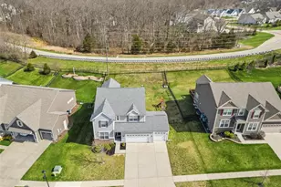 214 Grayleaf Ct, Wentzville, MO 63385 - Photo 49