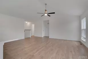 1613 Winding Mdws Dr, Fenton, MO 63026 - Photo 9