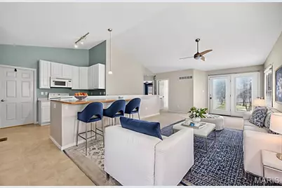 214 Maryland Drive #26B, O'Fallon, MO 63366 - Photo 5