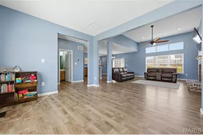 1631 Saint Charles Drive, Hillsboro, MO 63050 - Photo 3