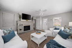 5662 Tholozan Ave, Saint Louis, MO 63109 - Photo 9