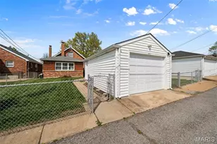 5662 Tholozan Ave, Saint Louis, MO 63109 - Photo 29