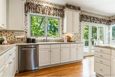 14301 Manderleigh Woods Drive, Town and Country, MO 63017 - Photo 21