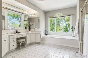 14301 Manderleigh Woods Dr, Town and Country, MO 63017 - Photo 33