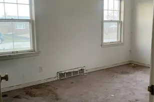 9456 Bagley Dr, Saint Louis, MO 63136 - Photo 15