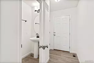 16033 Cinderella Ct, Ellisville, MO 63021 - Photo 9